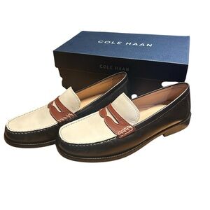 Cole Haan women's Black and Brown Loafers